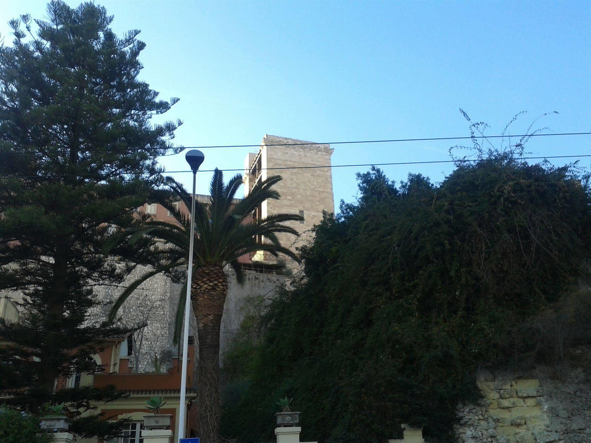 Hotel Due Colonne Cagliari Exterior photo